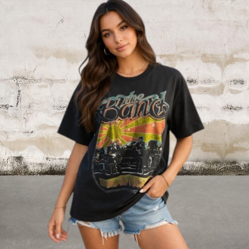 Junk Food Clothing NWT The Band Concert T-Shirt Size Medium